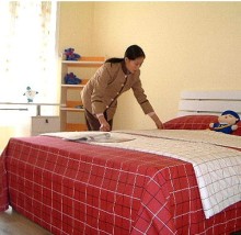 鄭州家政服務(wù)與月嫂選擇指南 錢(qián)眼產(chǎn)品助力品質(zhì)生活